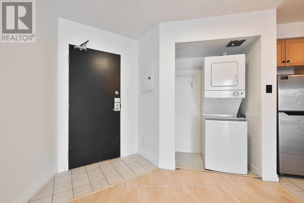 302 - 650 Queens Quay W, Toronto, Ontario  M5V 3N2 - Photo 9 - C12820580