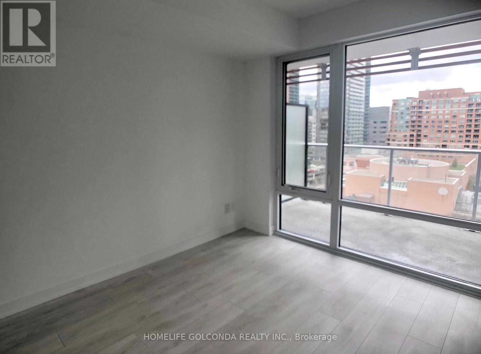 908 - 18 Maitland Terrace, Toronto (Church-Yonge Corridor), Ontario  M4Y 1B4 - Photo 2 - C12820638