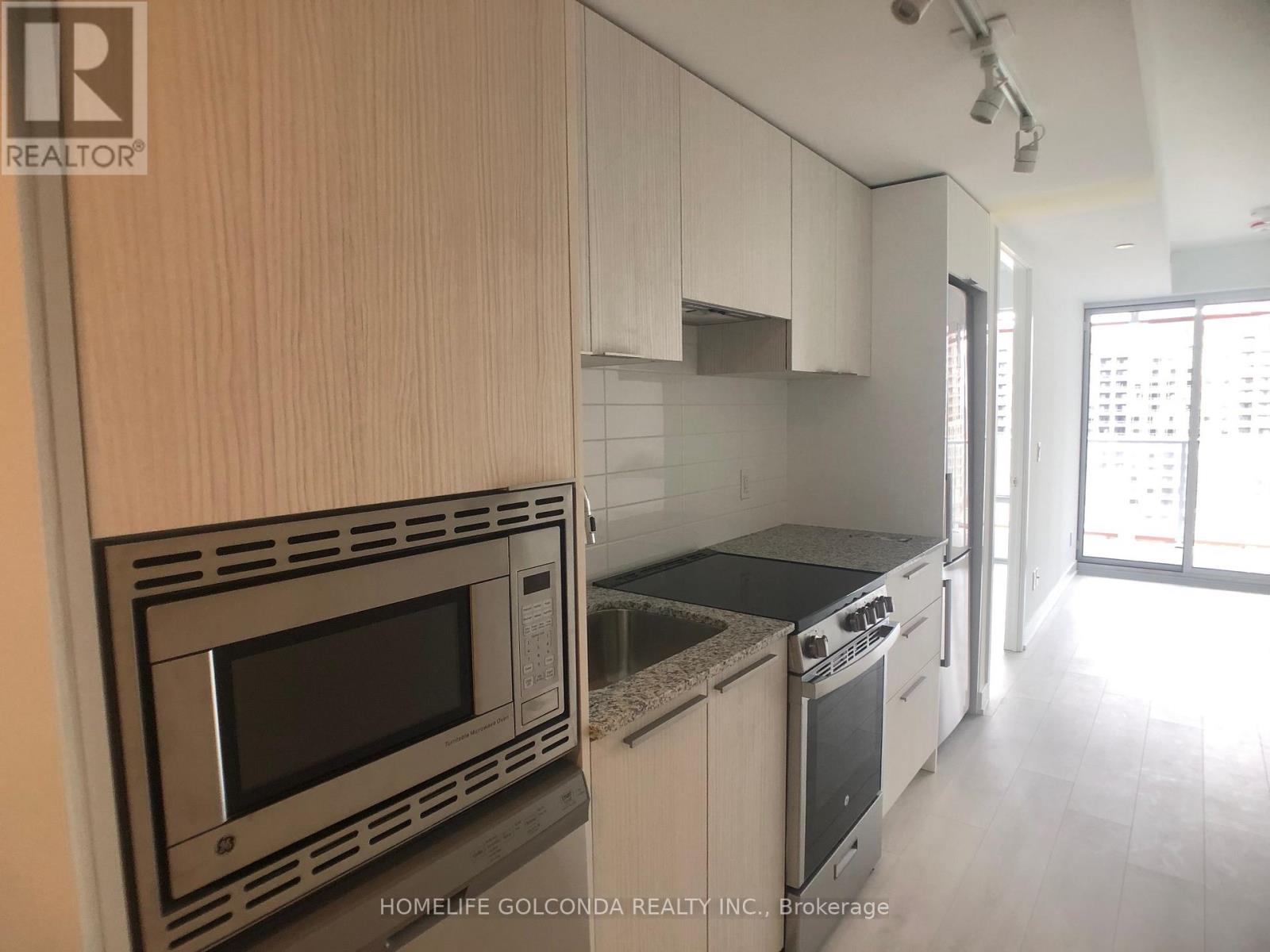 908 - 18 Maitland Terrace, Toronto (Church-Yonge Corridor), Ontario  M4Y 1B4 - Photo 4 - C12820638