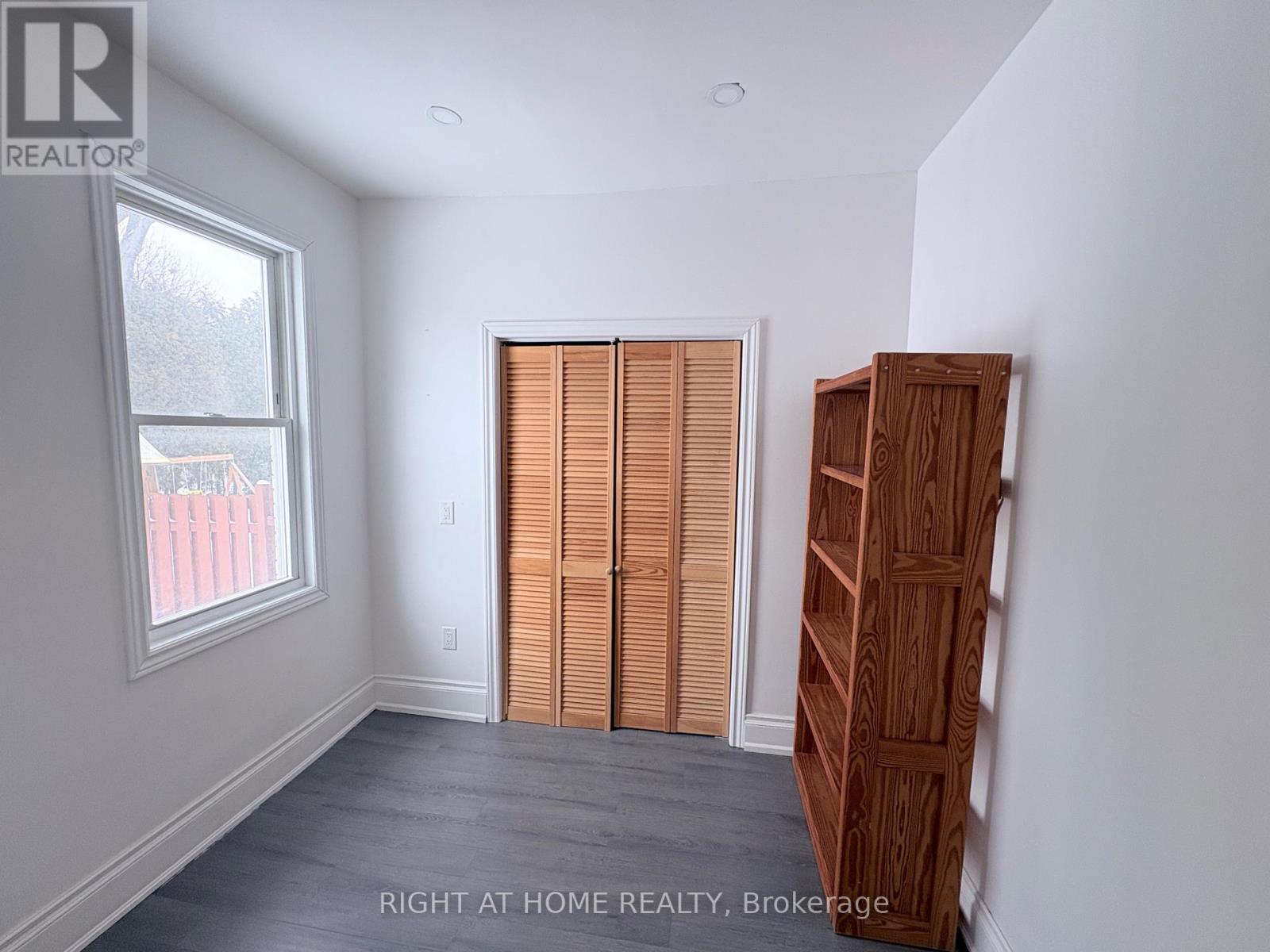 Main - 144 Conant Street, Oshawa, Ontario  L1H 3R8 - Photo 10 - E12820562