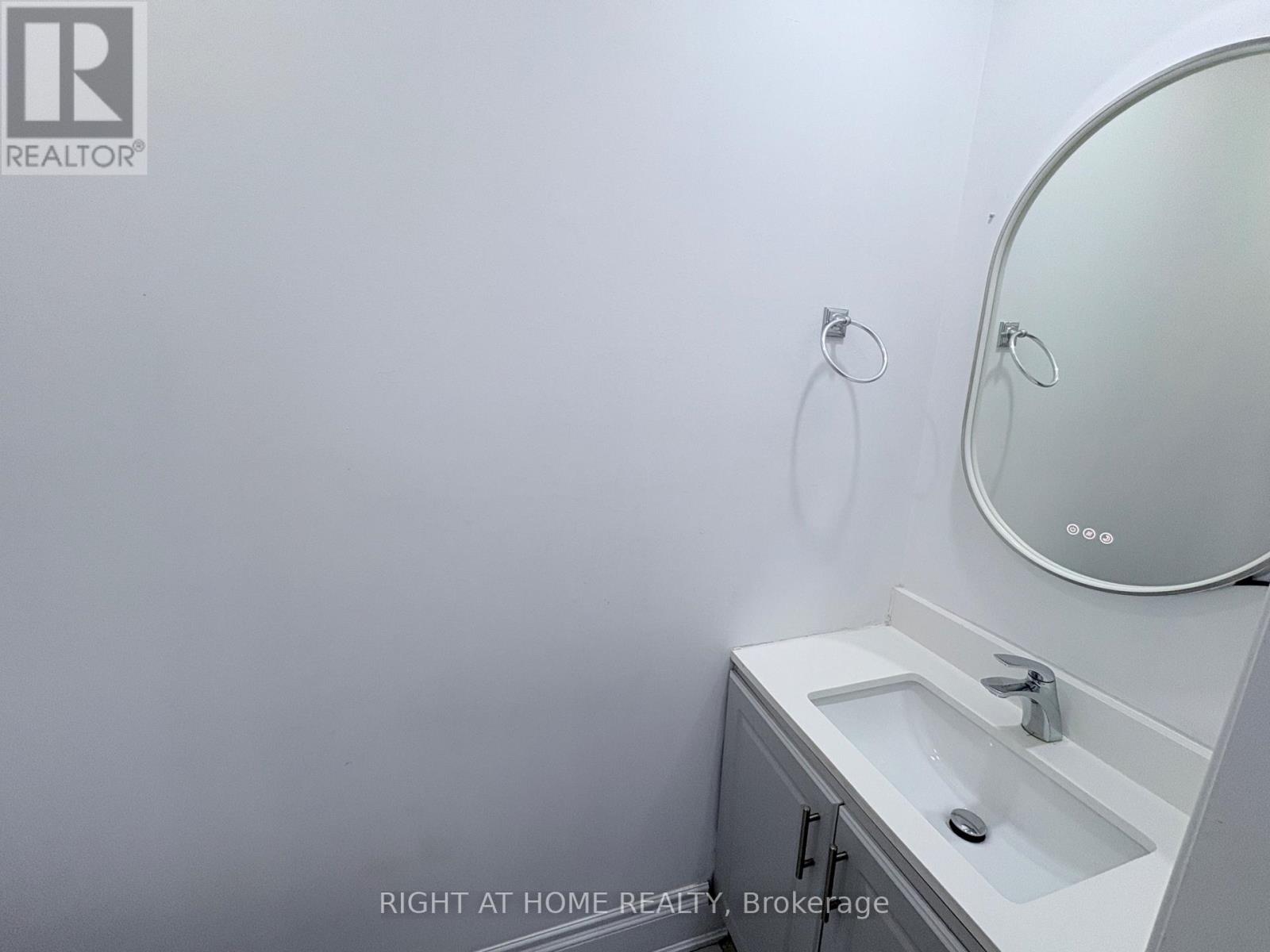 Main - 144 Conant Street, Oshawa, Ontario  L1H 3R8 - Photo 5 - E12820562