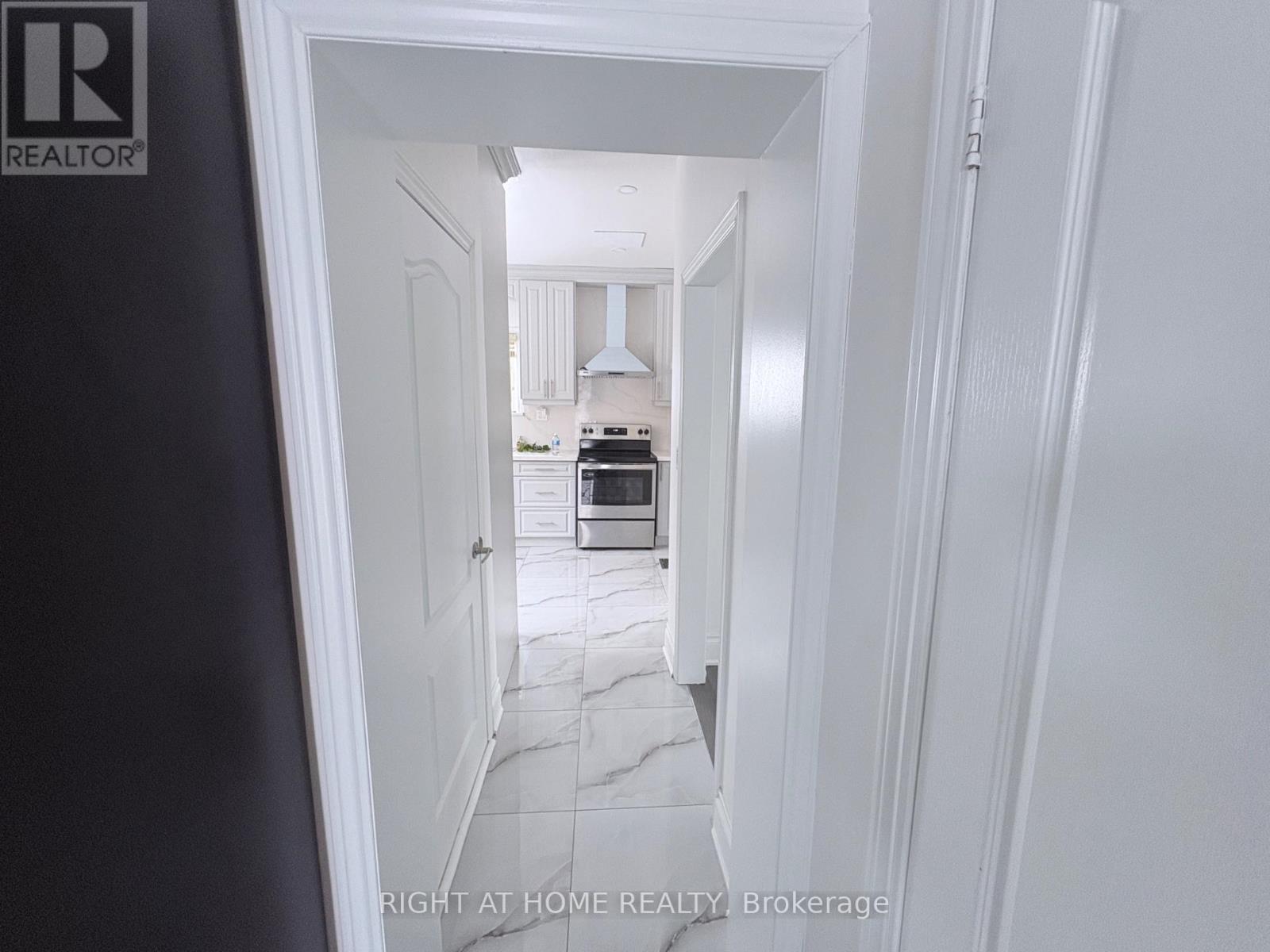 Main - 144 Conant Street, Oshawa, Ontario  L1H 3R8 - Photo 6 - E12820562