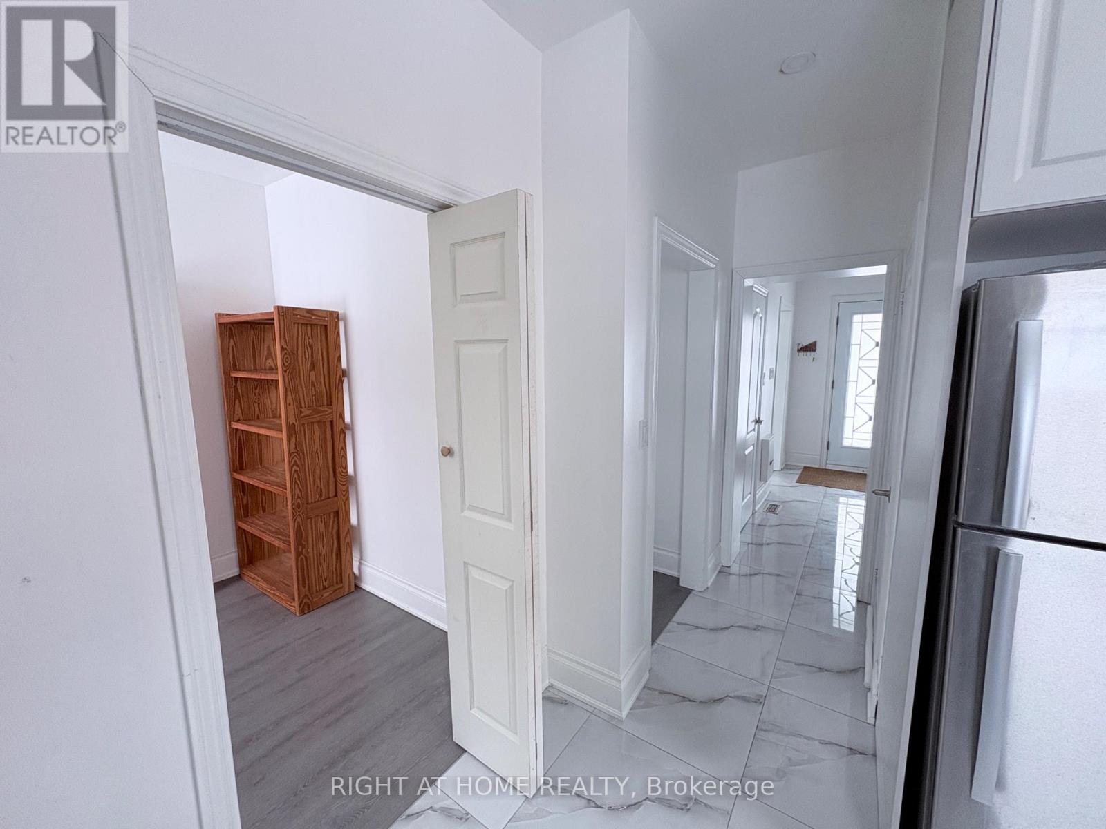 Main - 144 Conant Street, Oshawa, Ontario  L1H 3R8 - Photo 9 - E12820562