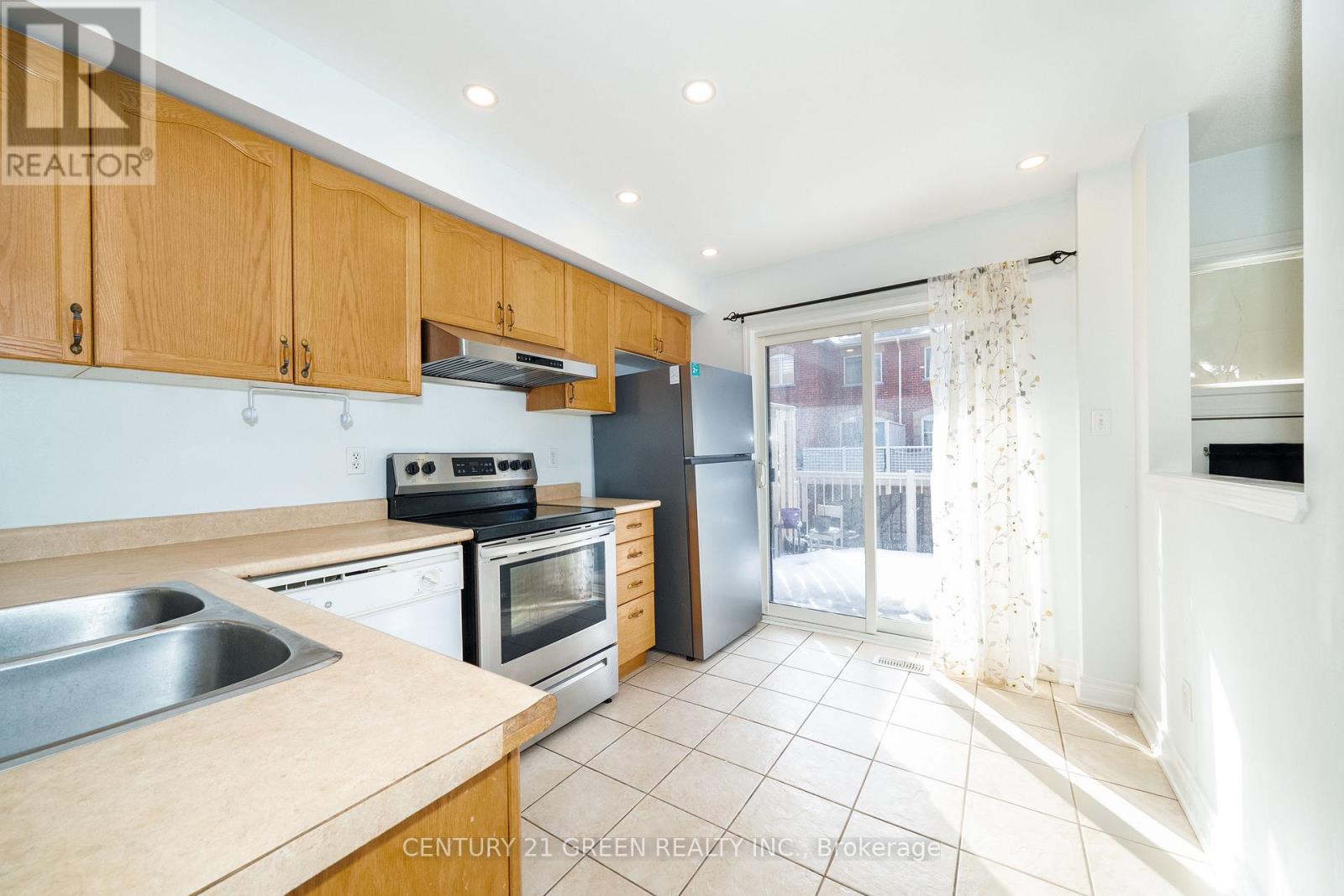 80 - 1775 Valley Farm Road, Pickering, Ontario  L1V 7J9 - Photo 7 - E12820586