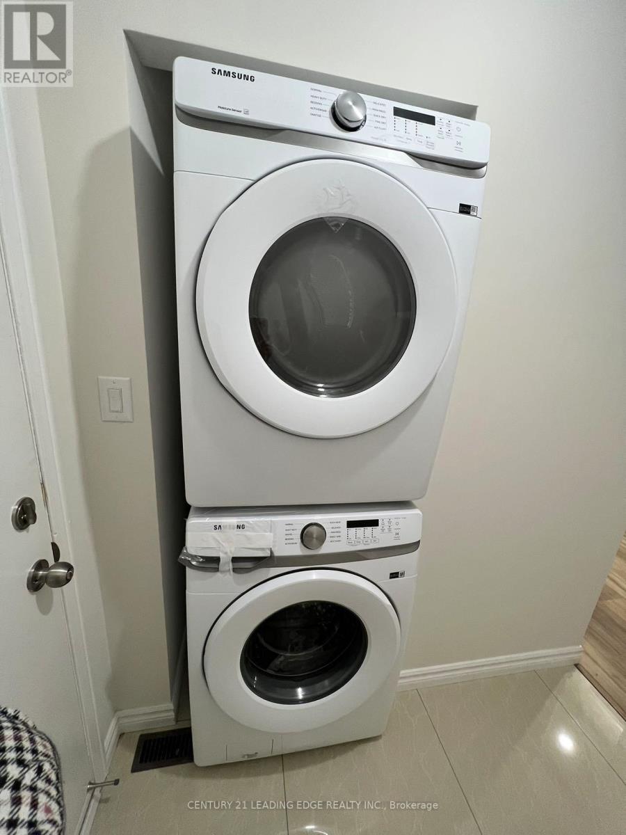 Back - 87 Dunmail Drive, Toronto, Ontario  M1V 1V8 - Photo 8 - E12820632