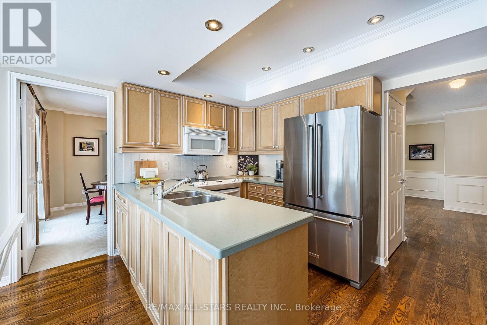 24 Ferndell Circle, Markham, Ontario  L3R 3Y8 - Photo 16 - N12820528