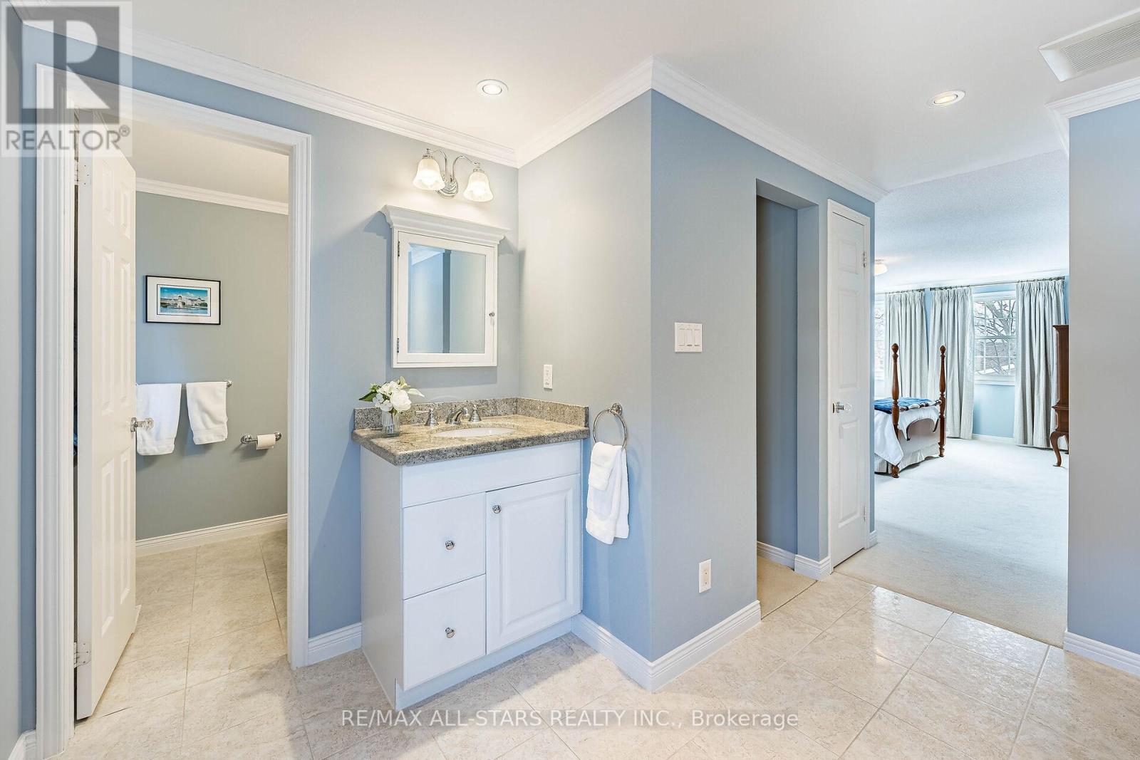 24 Ferndell Circle, Markham, Ontario  L3R 3Y8 - Photo 33 - N12820528