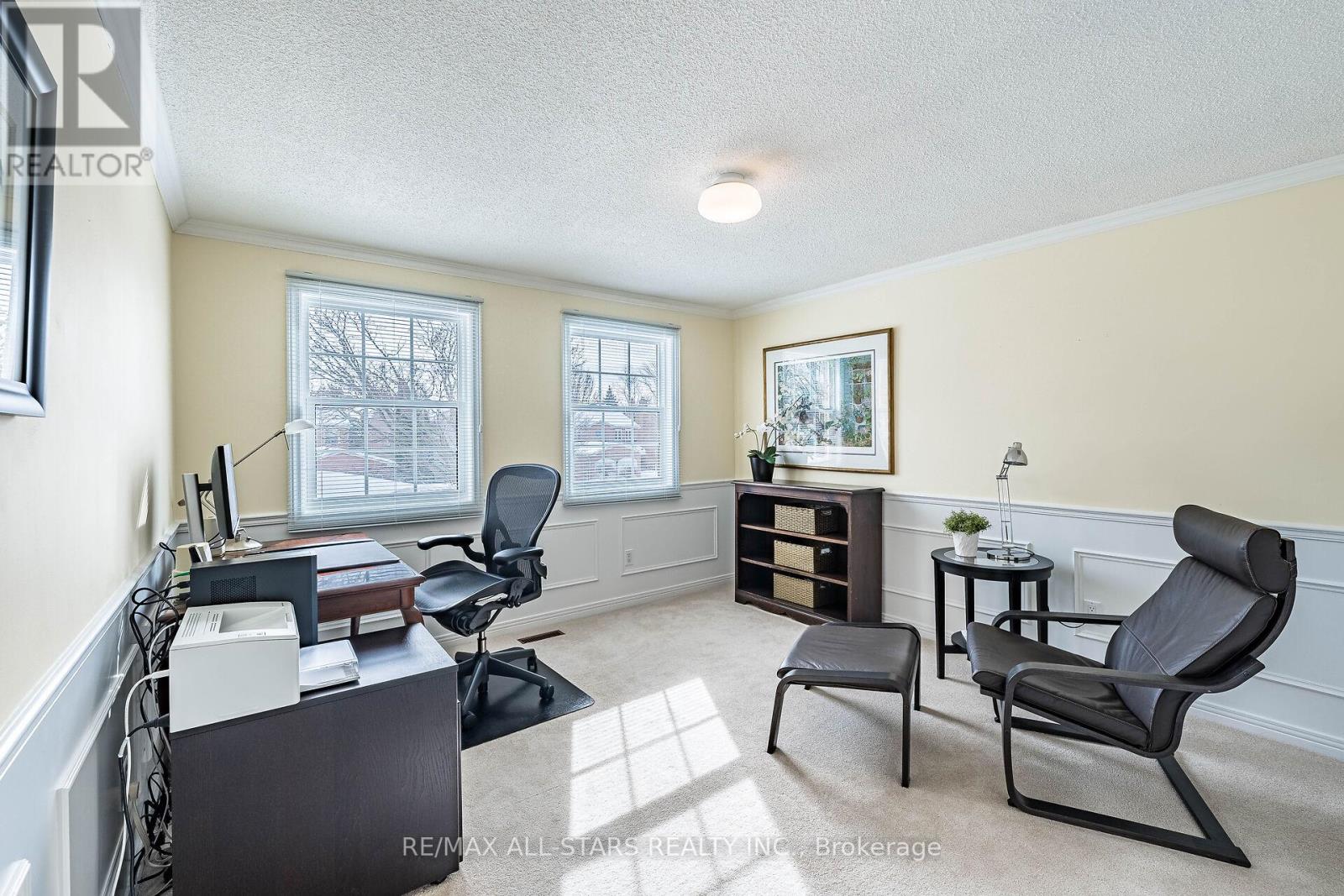 24 Ferndell Circle, Markham, Ontario  L3R 3Y8 - Photo 38 - N12820528