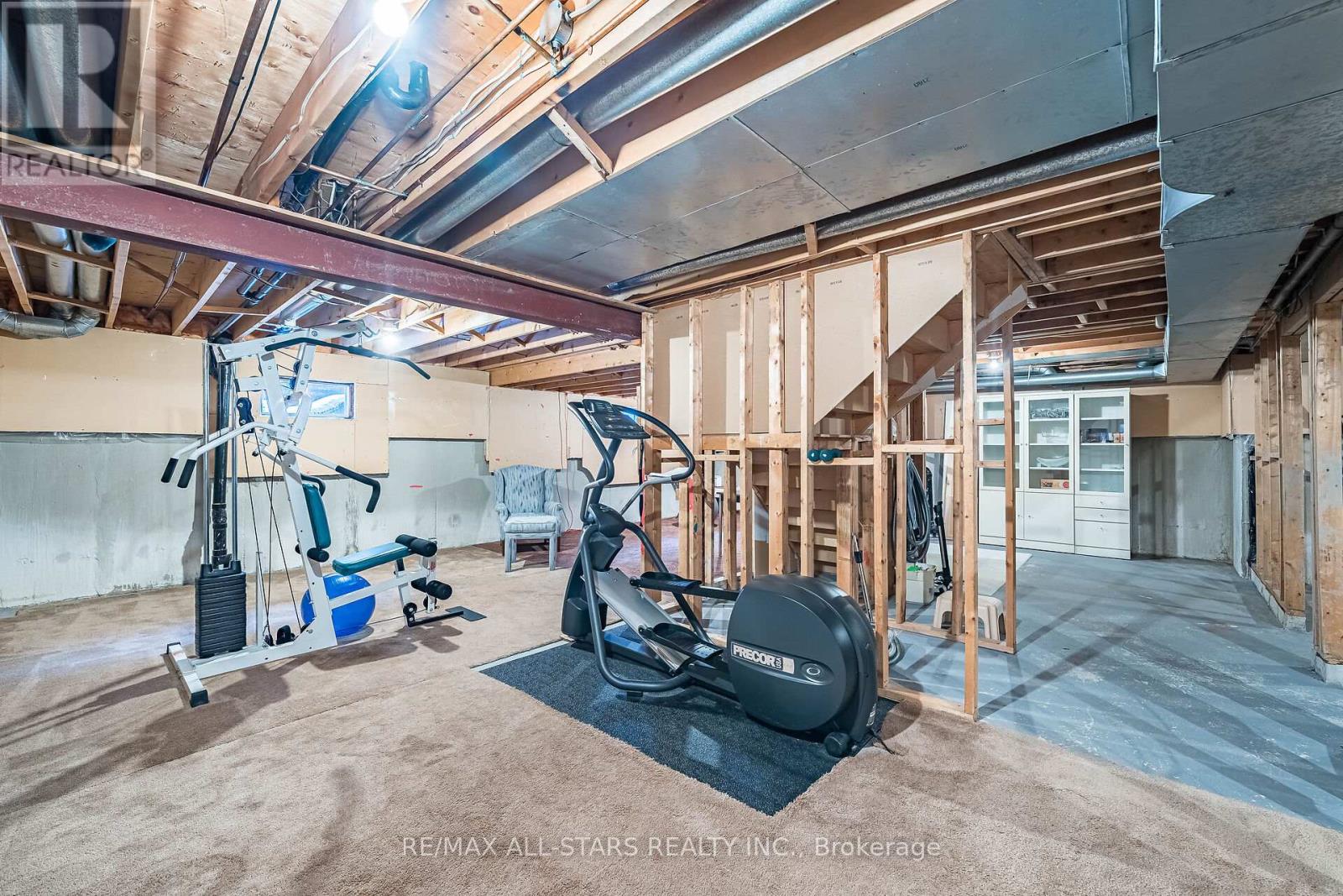 24 Ferndell Circle, Markham, Ontario  L3R 3Y8 - Photo 45 - N12820528