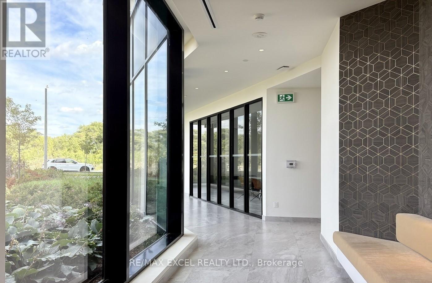 407 - 6 David Eyer Road E, Richmond Hill, Ontario  L4S 0N5 - Photo 21 - N12820530