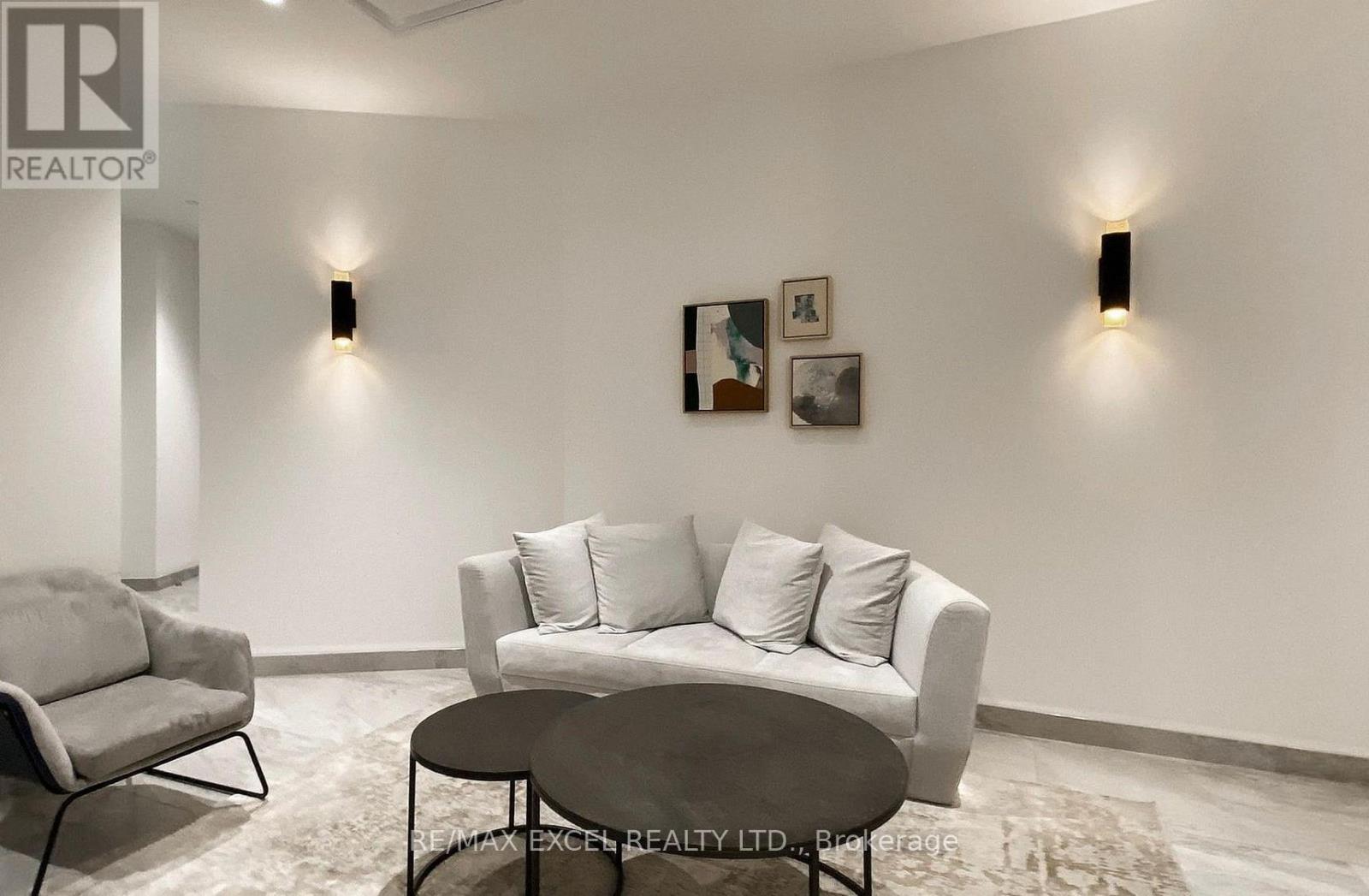 407 - 6 David Eyer Road E, Richmond Hill, Ontario  L4S 0N5 - Photo 24 - N12820530