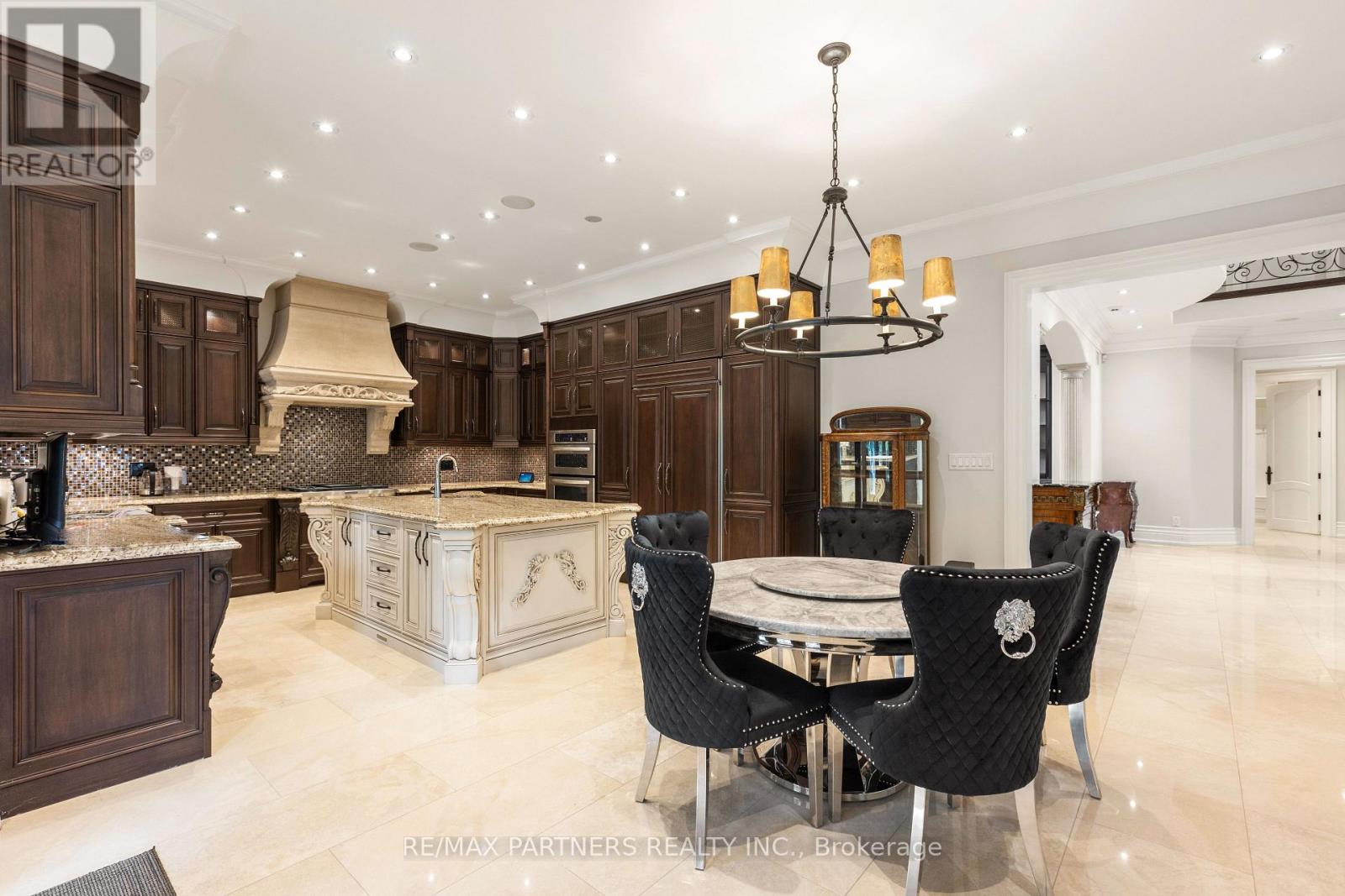 68 Maple Grove Avenue, Richmond Hill, Ontario  L4E 2X2 - Photo 14 - N12820584