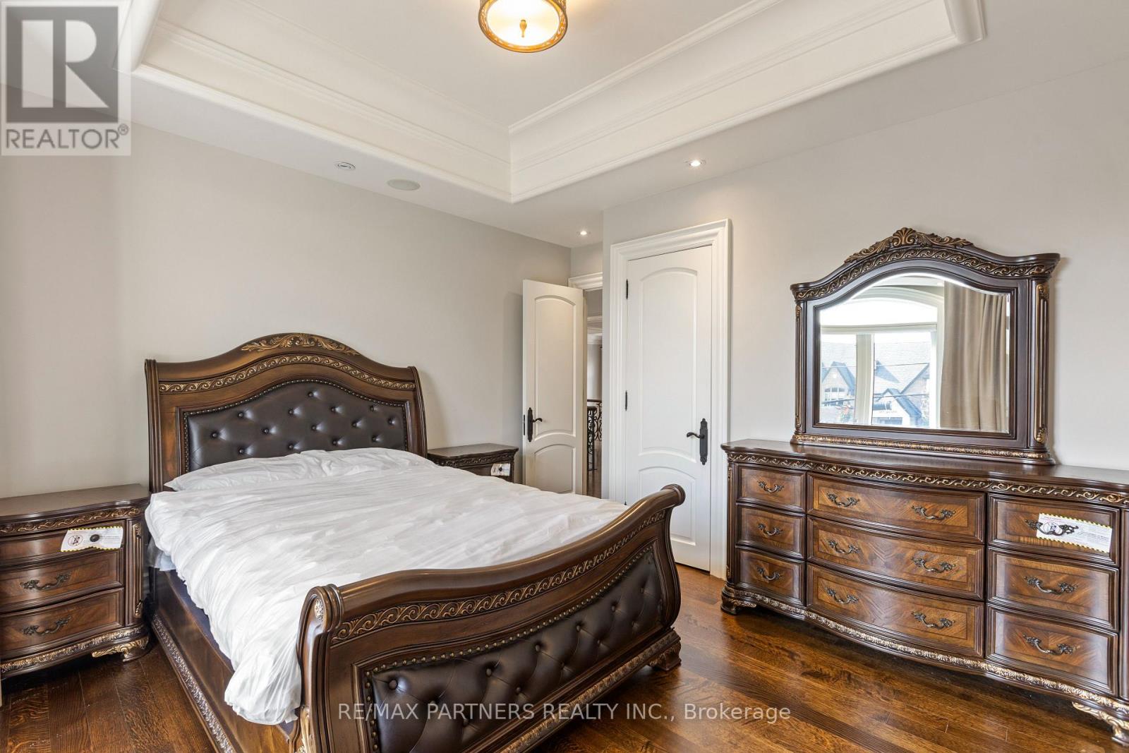 68 Maple Grove Avenue, Richmond Hill, Ontario  L4E 2X2 - Photo 37 - N12820584