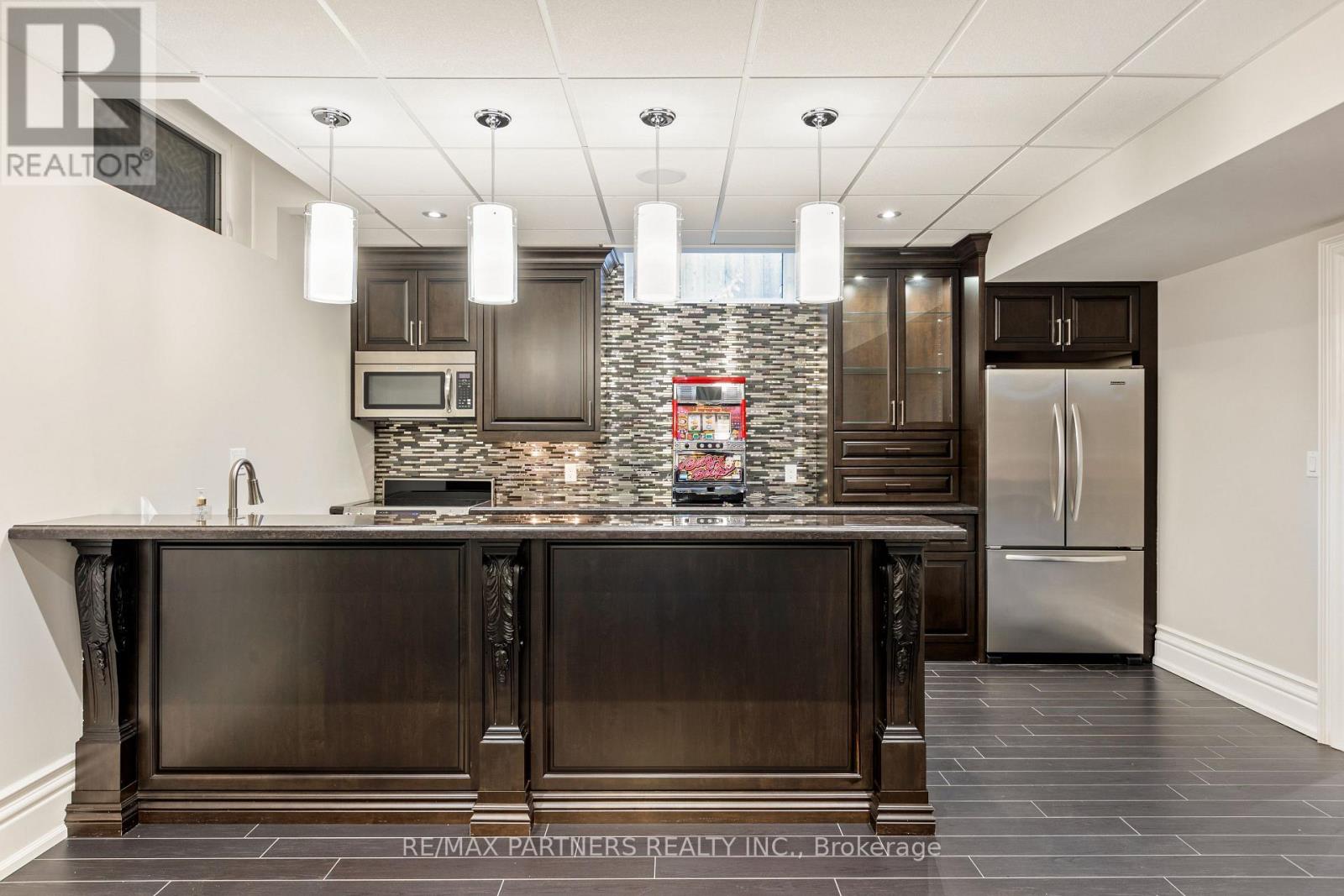 68 Maple Grove Avenue, Richmond Hill, Ontario  L4E 2X2 - Photo 46 - N12820584