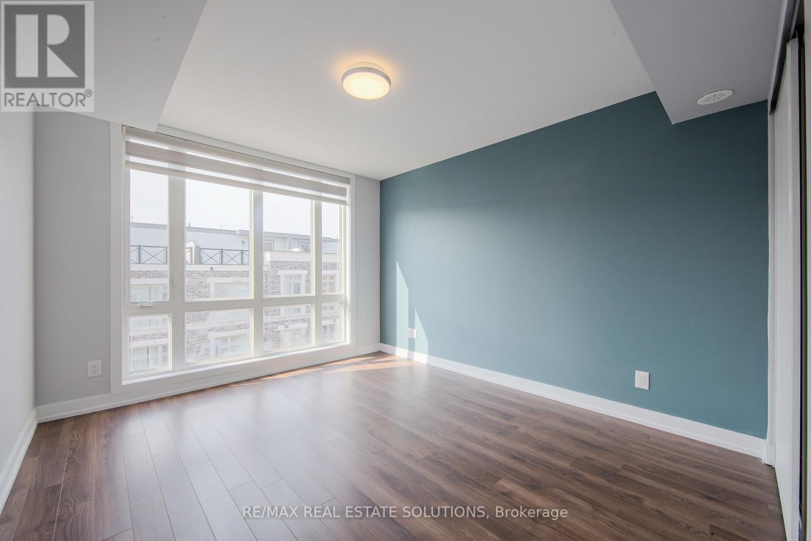 512 - 30 Dunsheath Way, Markham, Ontario  L6B 1N3 - Photo 18 - N12820592