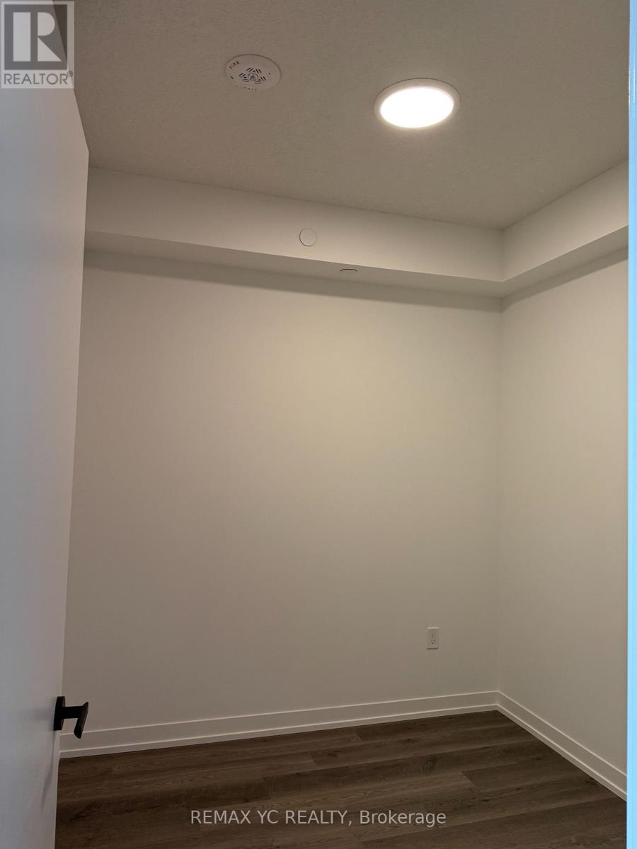 4311 - 8 Interchange Way, Vaughan, Ontario  L4K 0R2 - Photo 14 - N12820672