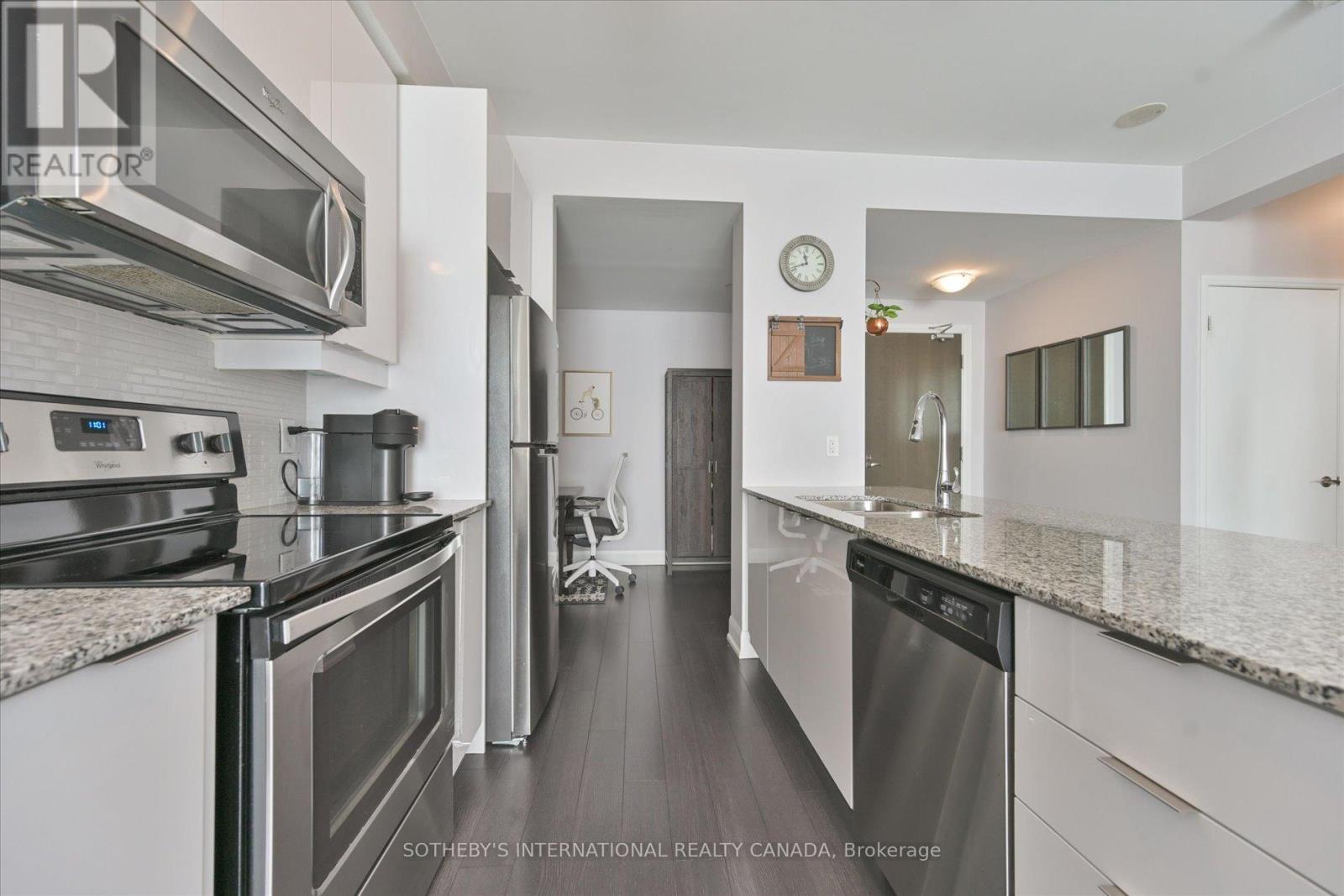 3401 - 2910 Highway 7, Vaughan, Ontario  L4K 0H8 - Photo 10 - N12820700