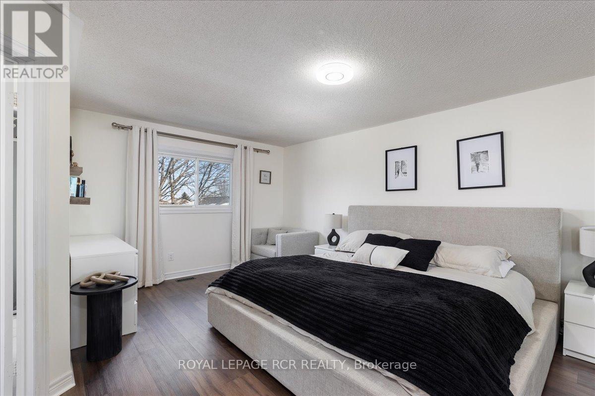 56 Noble Drive, Bradford West Gwillimbury, Ontario  L3Z 3A8 - Photo 17 - N12820706