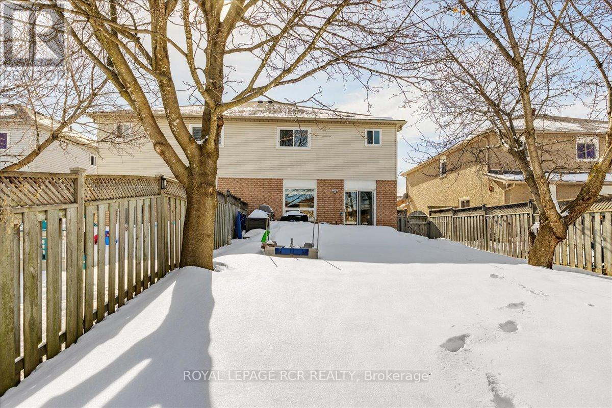 56 Noble Drive, Bradford West Gwillimbury, Ontario  L3Z 3A8 - Photo 27 - N12820706