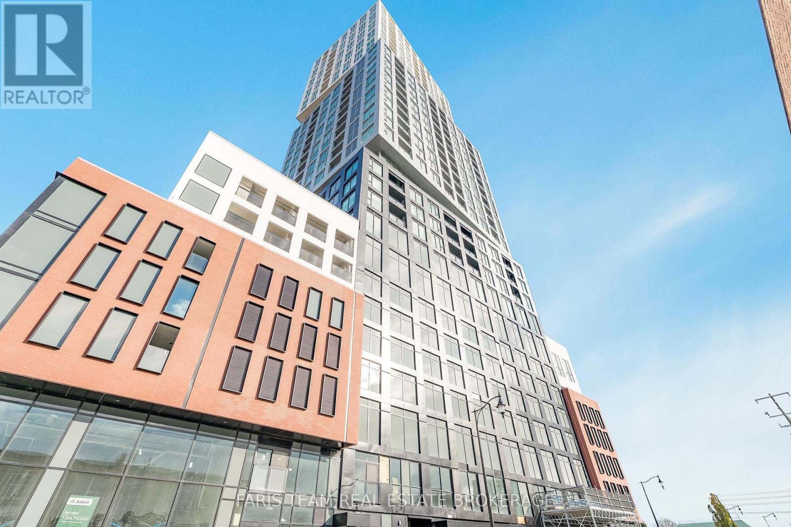 3301 - 39 Mary Street, Barrie, Ontario  L4N 1S9 - Photo 3 - S12820540