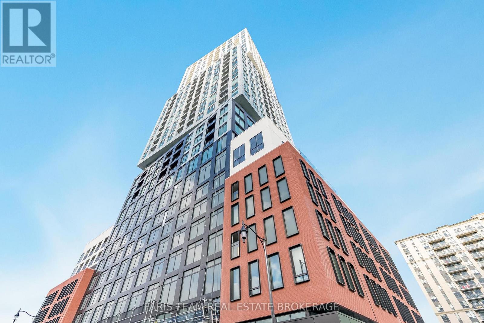 3301 - 39 Mary Street, Barrie, Ontario  L4N 1S9 - Photo 4 - S12820540