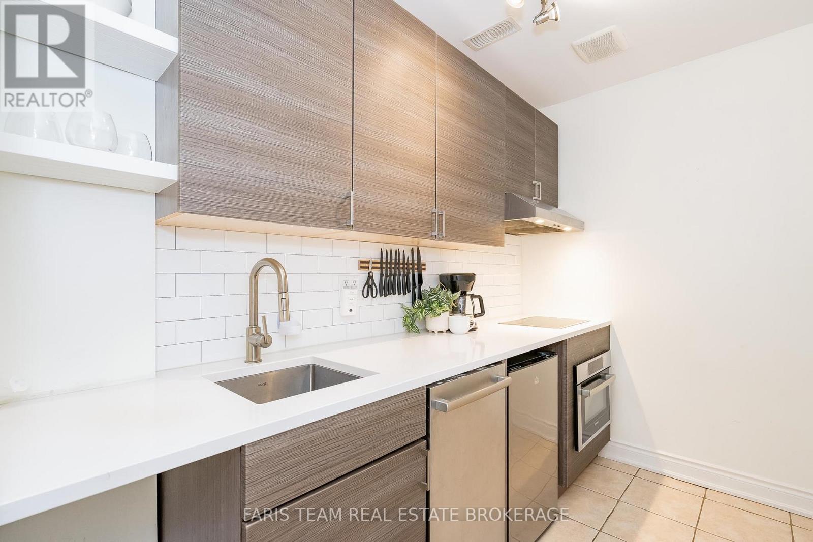 145 Wycliffe Cove, Tay, Ontario  L0K 2A0 - Photo 23 - S12820666