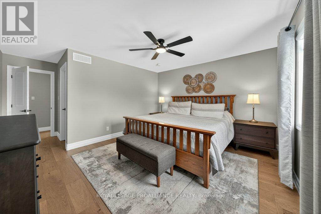 21 Brookfield Crescent, Quinte West, Ontario  K8V 0H9 - Photo 23 - X12815906