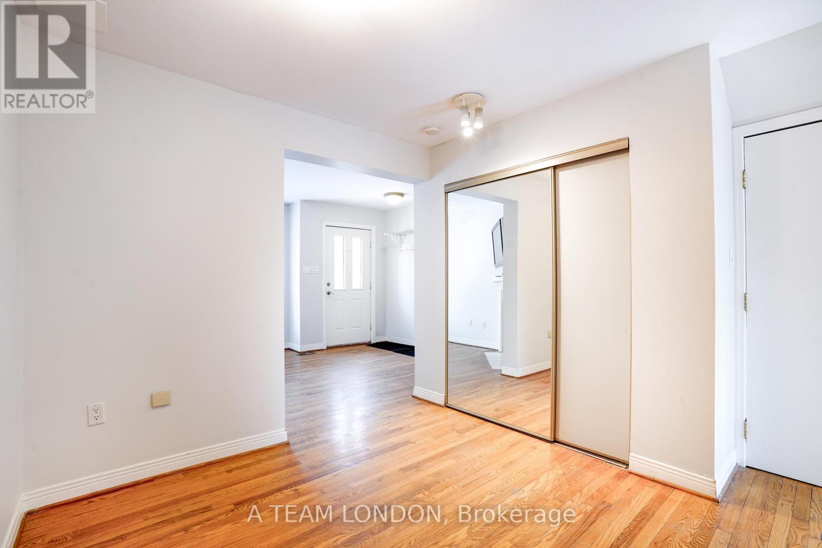 4 - 39 Regina Street, London East, Ontario  N5Y 3B6 - Photo 11 - X12702786