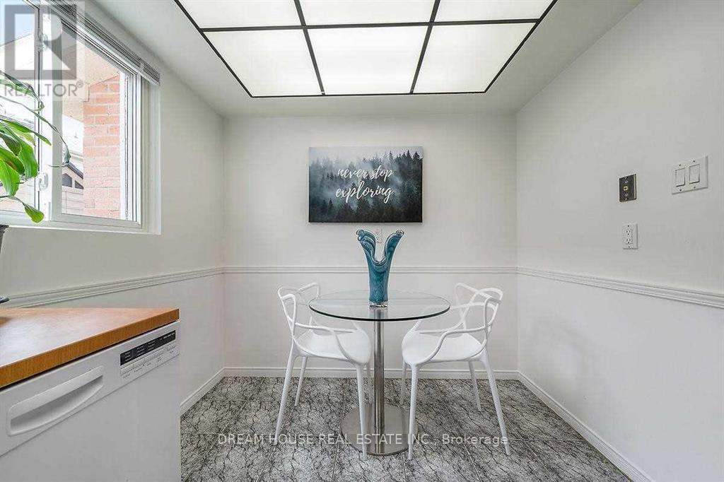 47 Rushmore Crescent, Brampton, Ontario  L6Z 1R1 - Photo 16 - W12820640