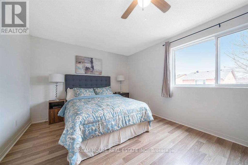 47 Rushmore Crescent, Brampton, Ontario  L6Z 1R1 - Photo 17 - W12820640