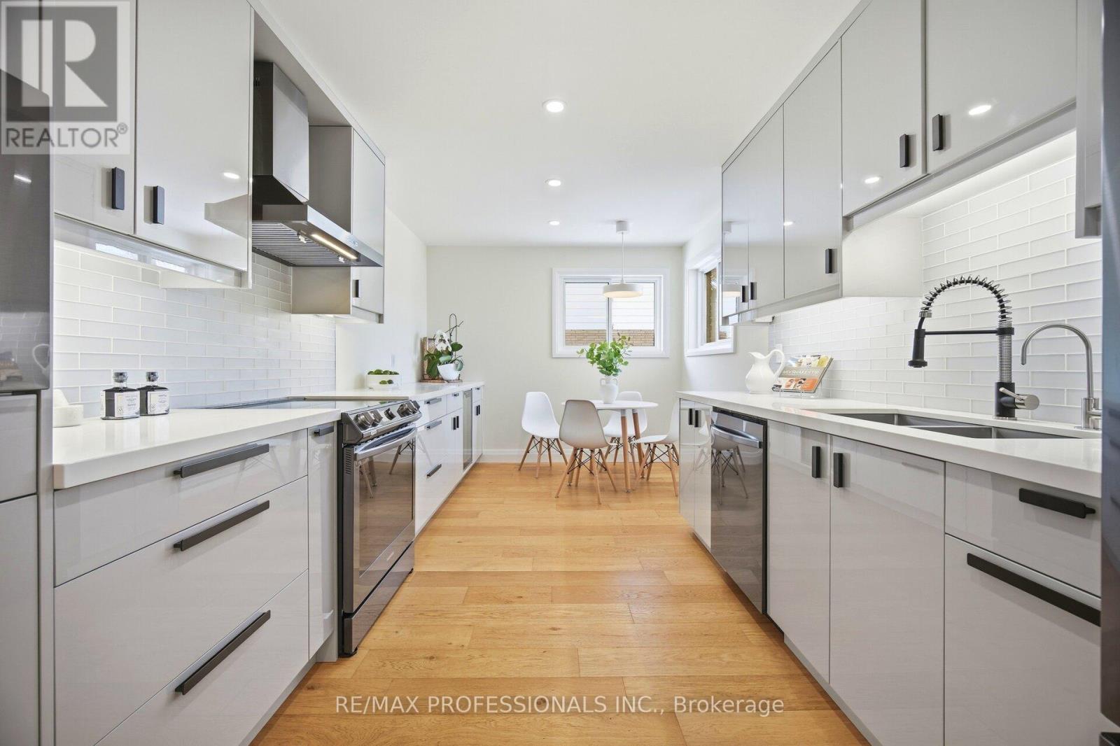 50 Trotters Lane, Brampton, Ontario  L6Y 1B6 - Photo 18 - W12820656