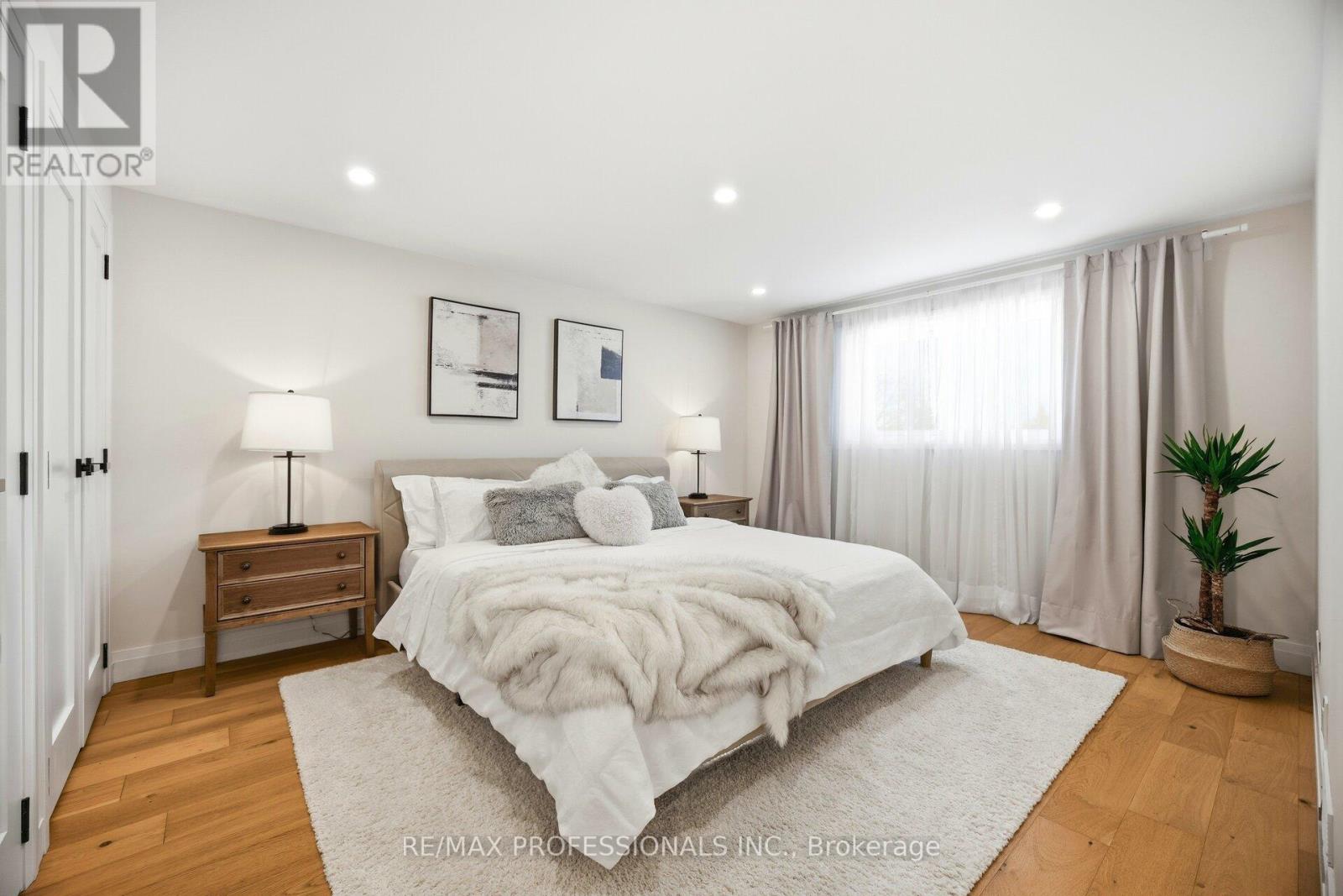 50 Trotters Lane, Brampton, Ontario  L6Y 1B6 - Photo 32 - W12820656