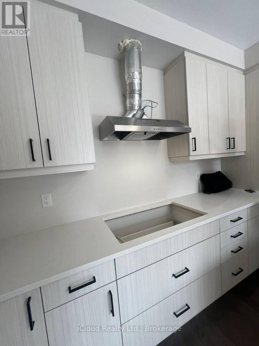 Upper - 1407 Hearns Place, Milton, Ontario  L9E 2J7 - Photo 9 - W12820714