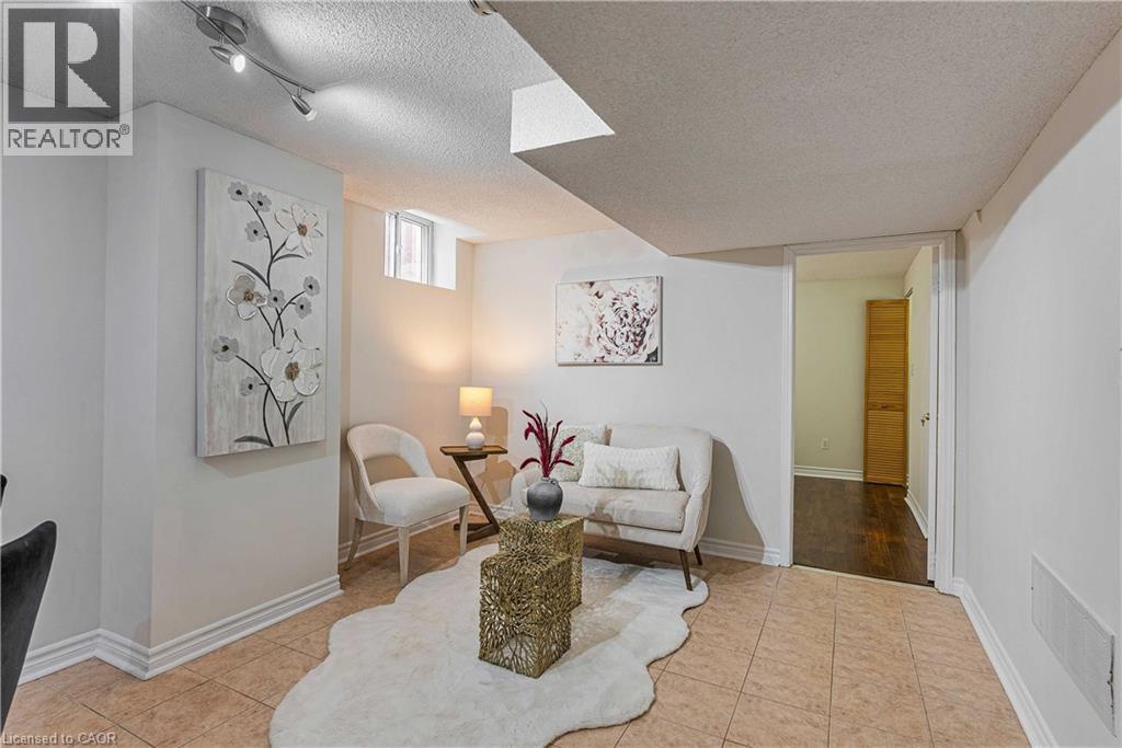 2831 Westbury Court, Mississauga, Ontario  L5M 6B4 - Photo 39 - 40806809