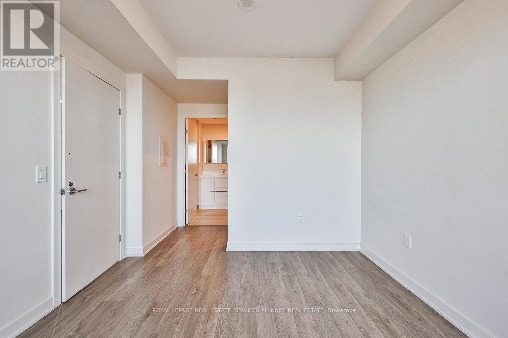 1222 - 212 King William Street, Hamilton, Ontario  L8N 1B5 - Photo 17 - X12820538