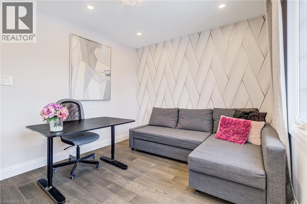 1320 Monmouth Drive, Burlington, Ontario  L7P 3J6 - Photo 28 - 40805468