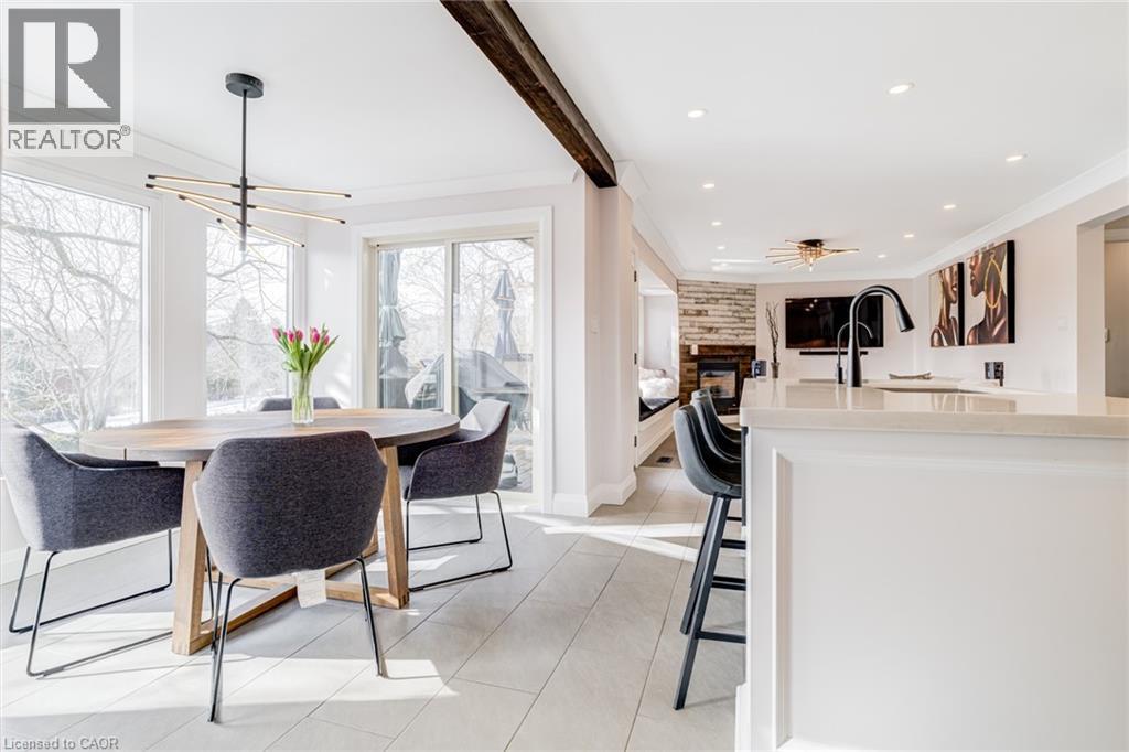 1320 Monmouth Drive, Burlington, Ontario  L7P 3J6 - Photo 9 - 40805468