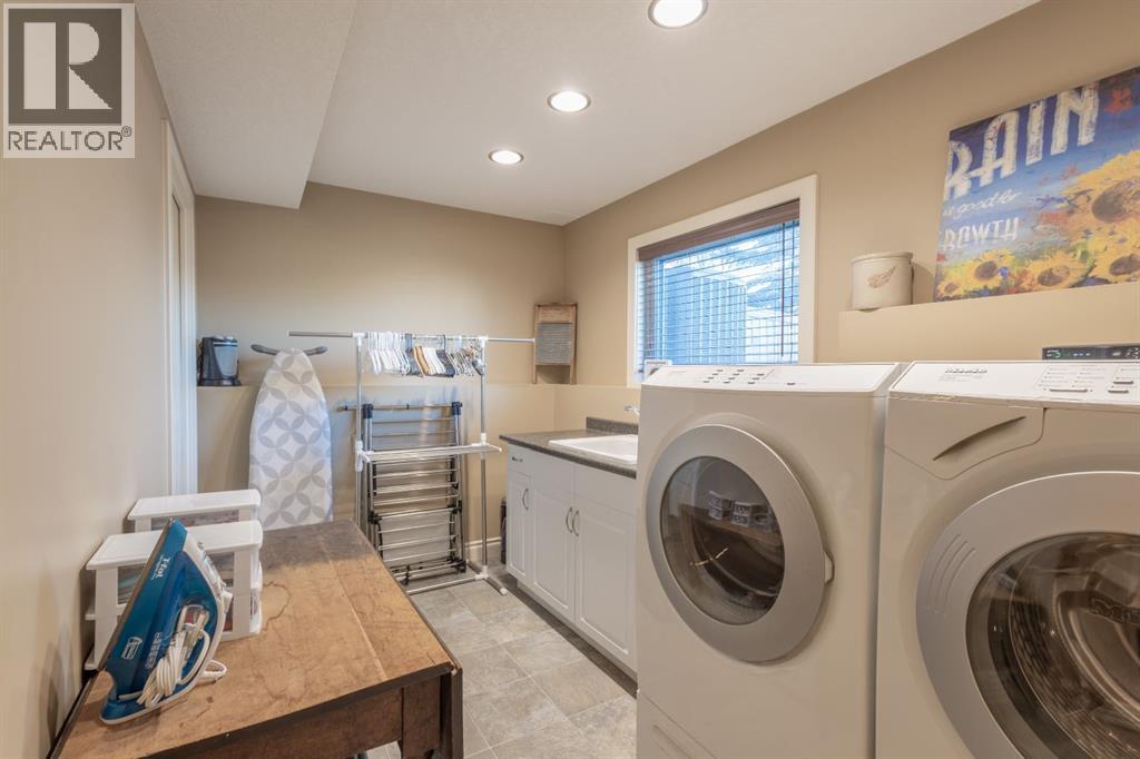 456 Hawkland Place Nw, Calgary, Alberta  T3G 3R1 - Photo 28 - A2286087