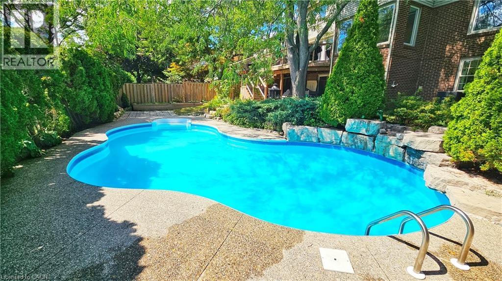 1320 Monmouth Drive, Burlington, Ontario  L7P 3J6 - Photo 47 - 40805468