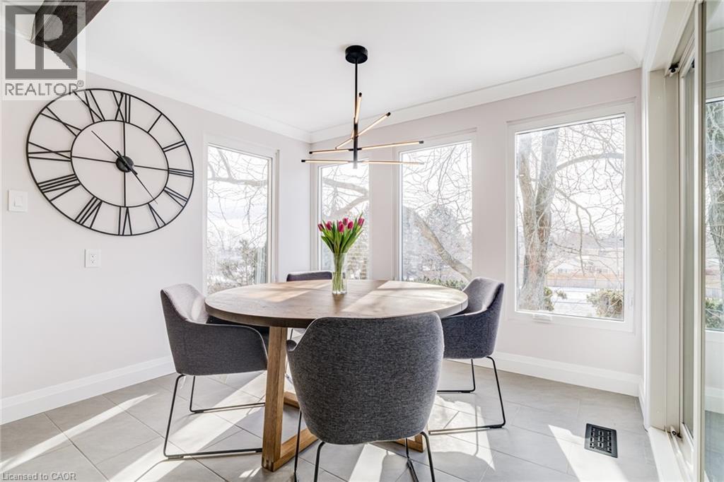 1320 Monmouth Drive, Burlington, Ontario  L7P 3J6 - Photo 10 - 40805468