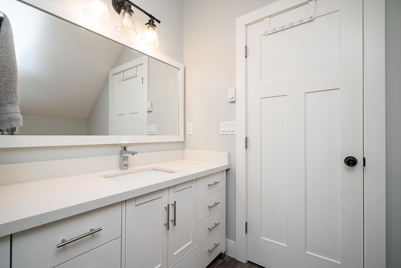 5823 246 Street, Langley, British Columbia V2Z 1H1 - Photo 29 - R3093541