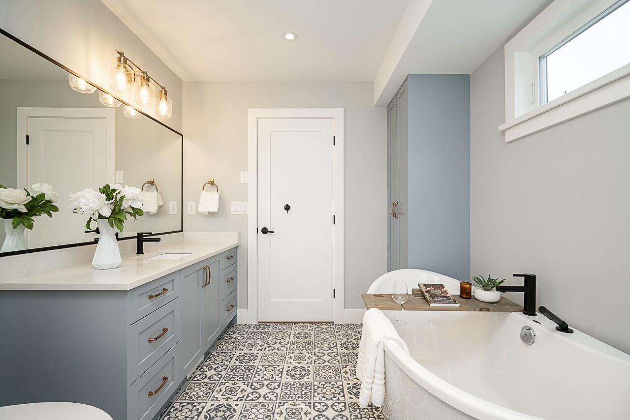 5823 246 Street, Langley, British Columbia V2Z 1H1 - Photo 12 - R3093541