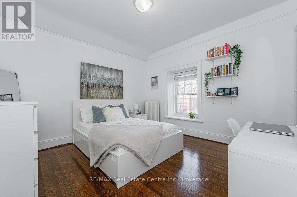 15 Liverpool Street, Guelph (Downtown), Ontario  N1H 2K8 - Photo 33 - X12820796