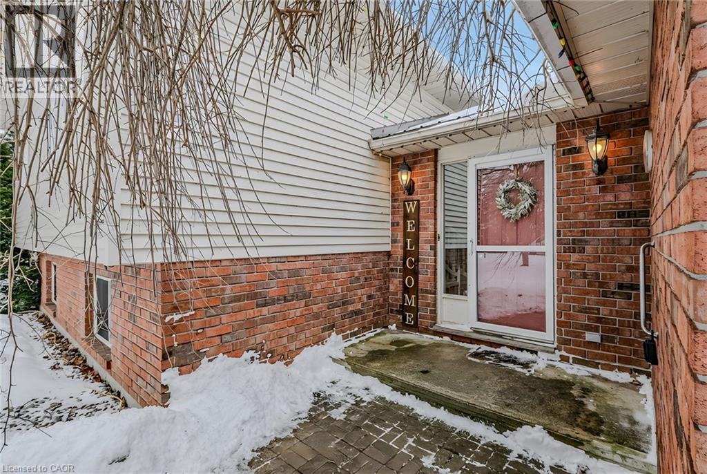 13 Ridgeway Avenue, Simcoe, Ontario  N3Y 4J9 - Photo 4 - 40807361