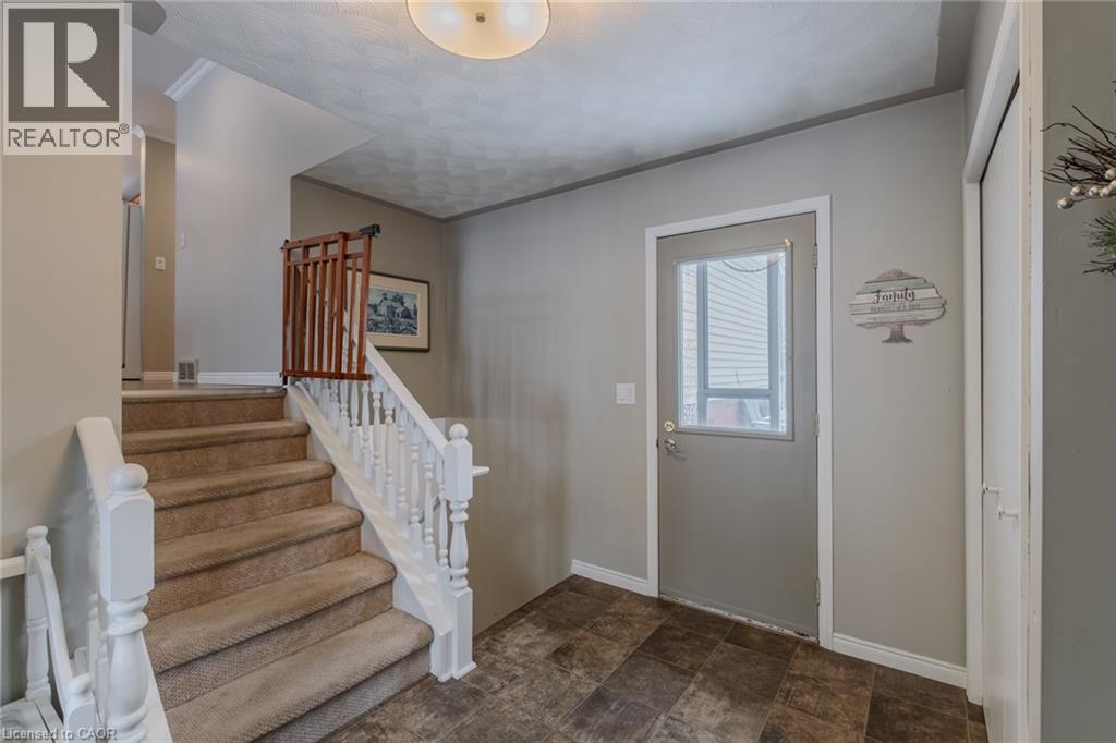 13 Ridgeway Avenue, Simcoe, Ontario  N3Y 4J9 - Photo 6 - 40807361