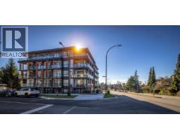 2590 LONSDALE AVENUE, Vancouver, British Columbia