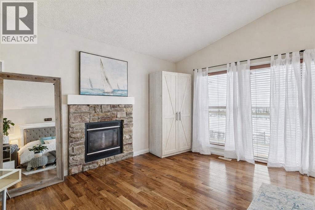 391 Tuscany Ridge Heights Nw, Calgary, Alberta  T3L 3B6 - Photo 13 - A2287001