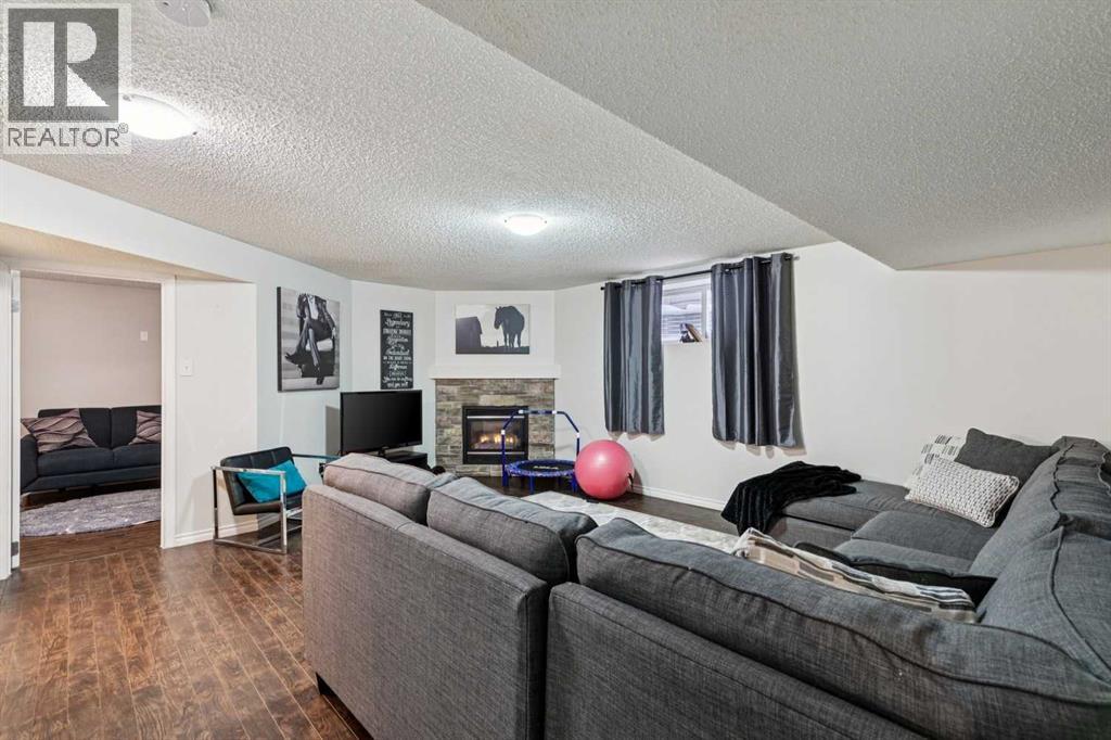 391 Tuscany Ridge Heights Nw, Calgary, Alberta  T3L 3B6 - Photo 21 - A2287001