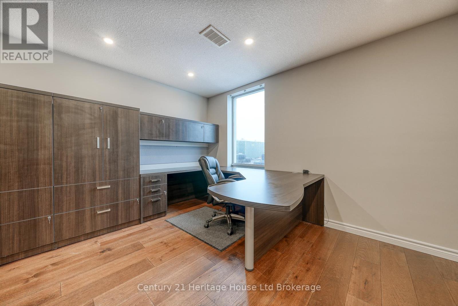 15 - 1033 Pattulo Avenue, Woodstock, Ontario  N4V 1C8 - Photo 26 - X12819872