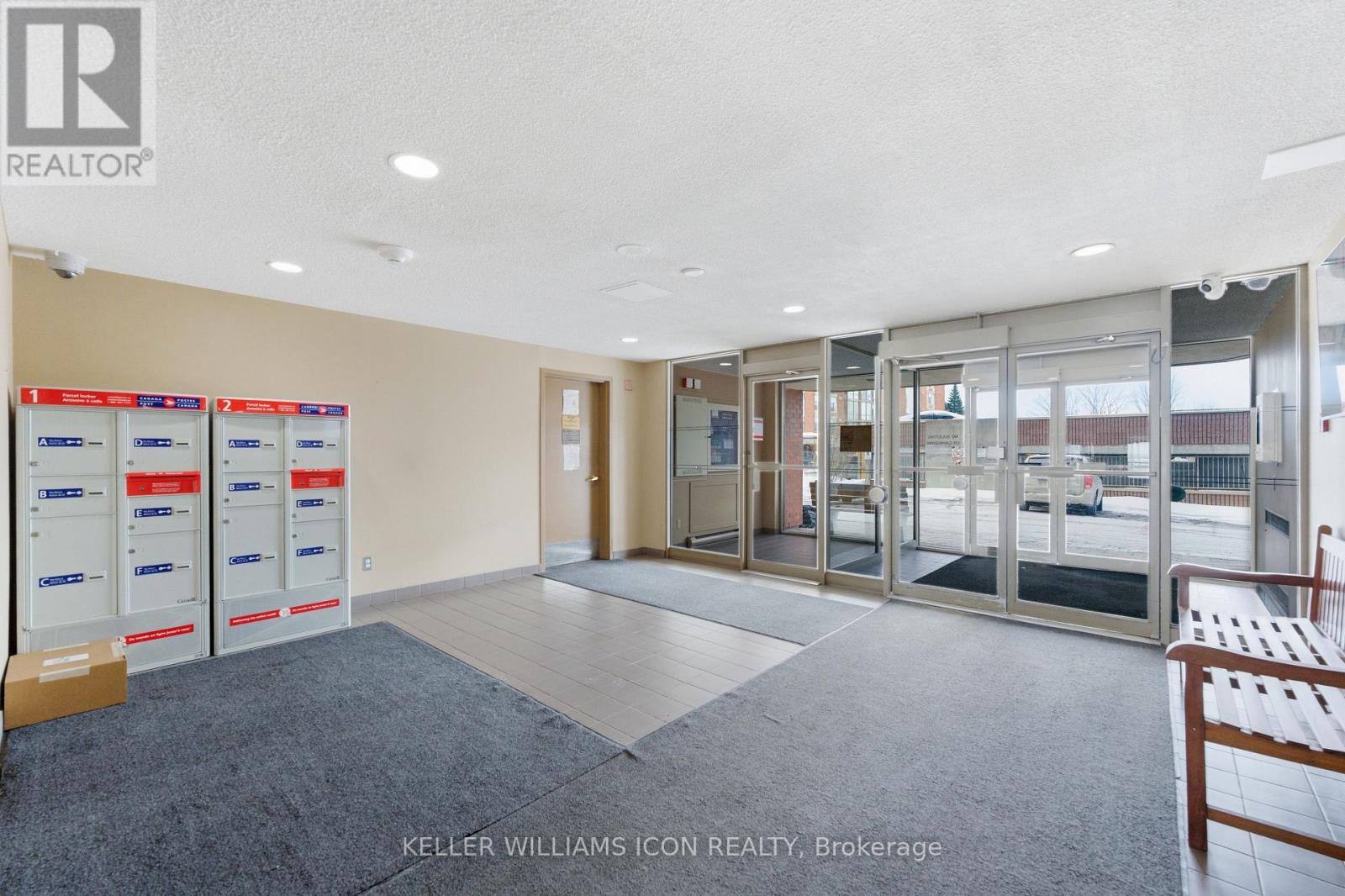 1011 - 2760 Carousel Crescent N, Ottawa, Ontario  K1T 2N4 - Photo 11 - X12820768